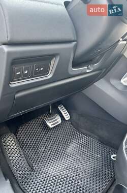 Внедорожник / Кроссовер Land Rover Range Rover Evoque 2015 в 