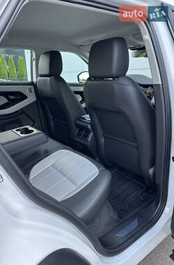 Внедорожник / Кроссовер Land Rover Range Rover Evoque 2024 в 