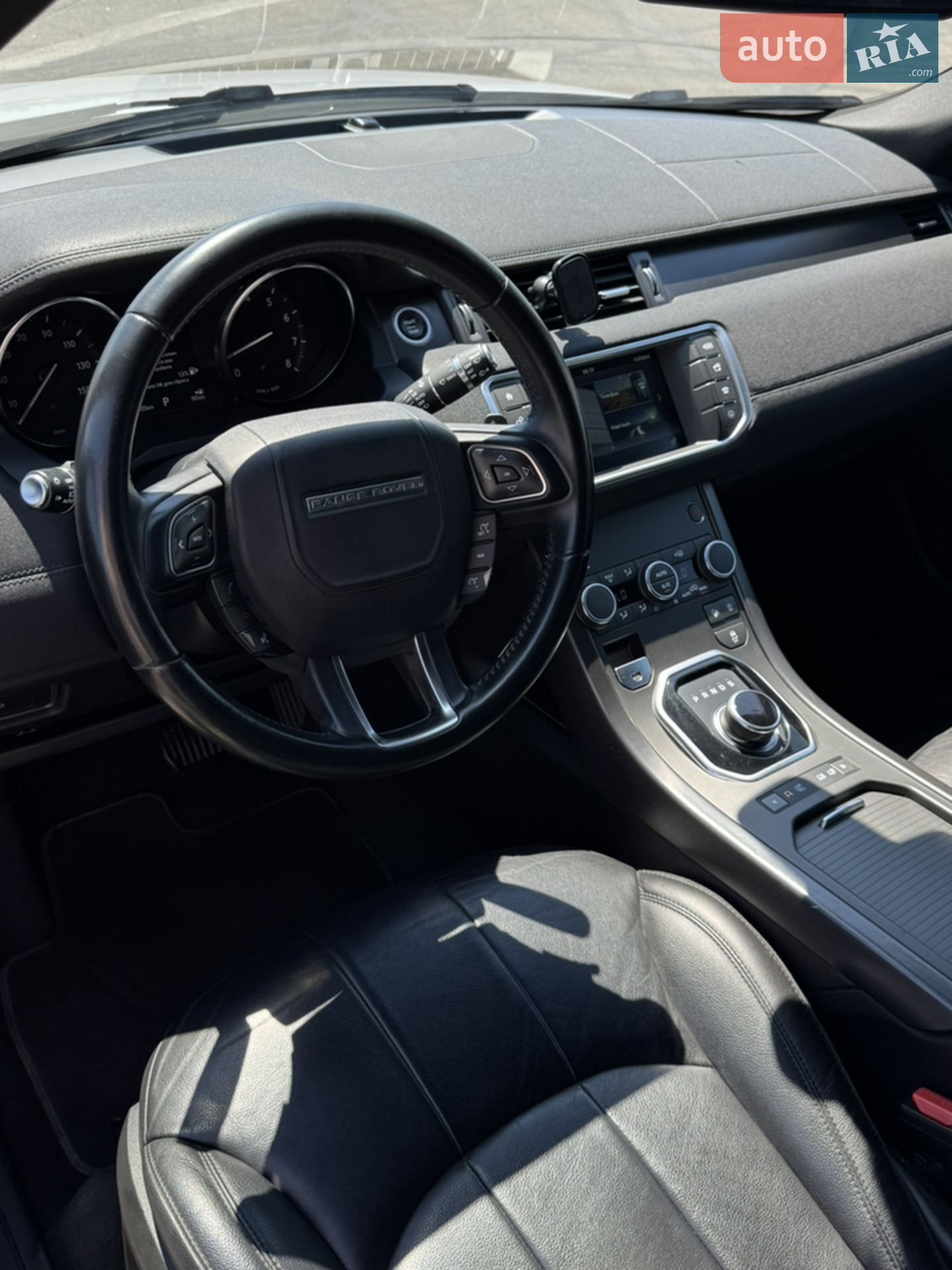 2017 Land Rover Range Rover Evoque - мініатюра 16