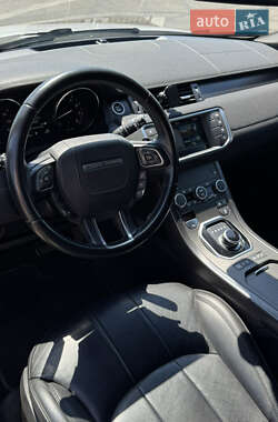 Внедорожник / Кроссовер Land Rover Range Rover Evoque 2017 в 
