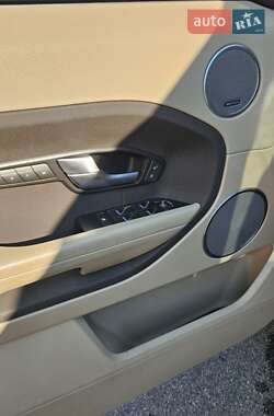 Внедорожник / Кроссовер Land Rover Range Rover Evoque 2015 в 