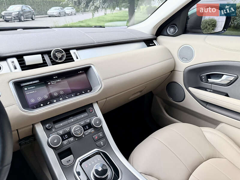 Внедорожник / Кроссовер Land Rover Range Rover Evoque 2016 в Киеве