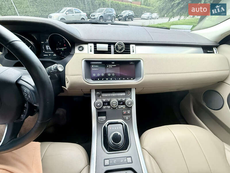 Внедорожник / Кроссовер Land Rover Range Rover Evoque 2016 в Киеве