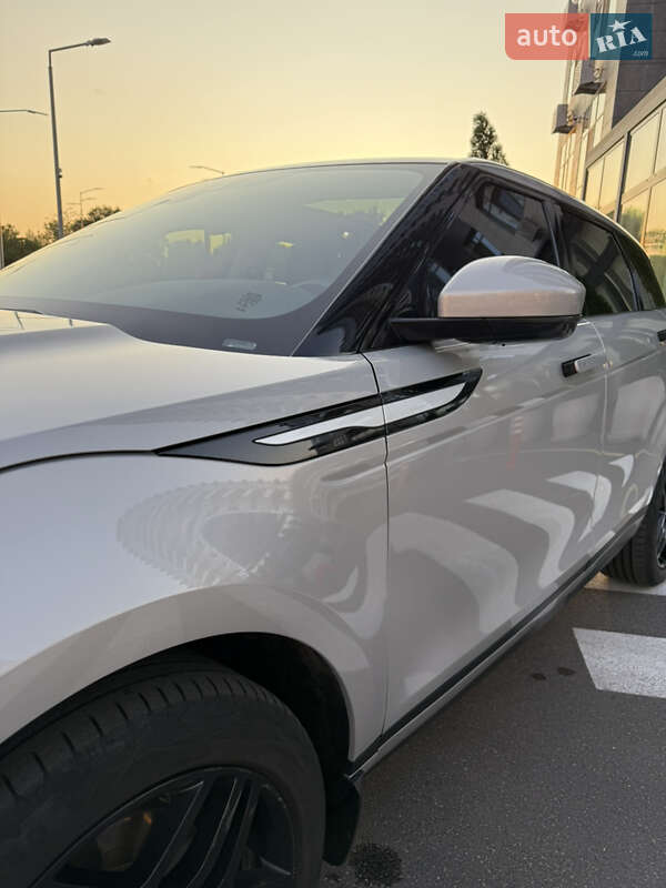 Внедорожник / Кроссовер Land Rover Range Rover Evoque 2019 в Киеве фото 35 Внедорожник / Кроссовер Land Rover Range Rover Evoque 2019 в Киеве