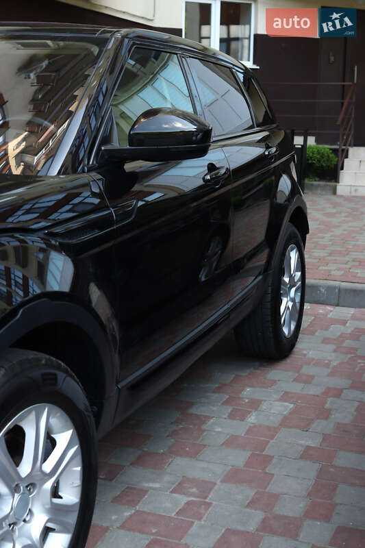 Позашляховик / Кросовер Land Rover Range Rover Evoque 2015 в Дубні