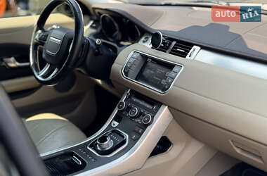Внедорожник / Кроссовер Land Rover Range Rover Evoque 2015 в 