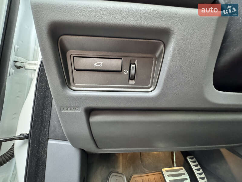 Позашляховик / Кросовер Land Rover Range Rover Evoque 2013 в Києві фото 20 Позашляховик / Кросовер Land Rover Range Rover Evoque 2013 в Києві