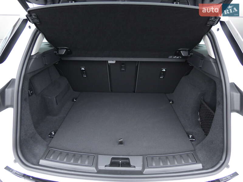 Внедорожник / Кроссовер Land Rover Range Rover Evoque 2024 в Киеве