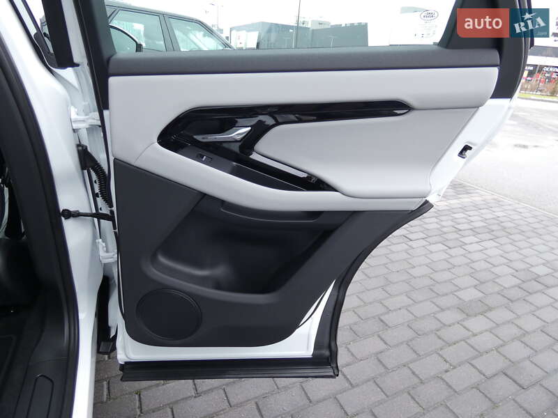 Внедорожник / Кроссовер Land Rover Range Rover Evoque 2024 в Киеве