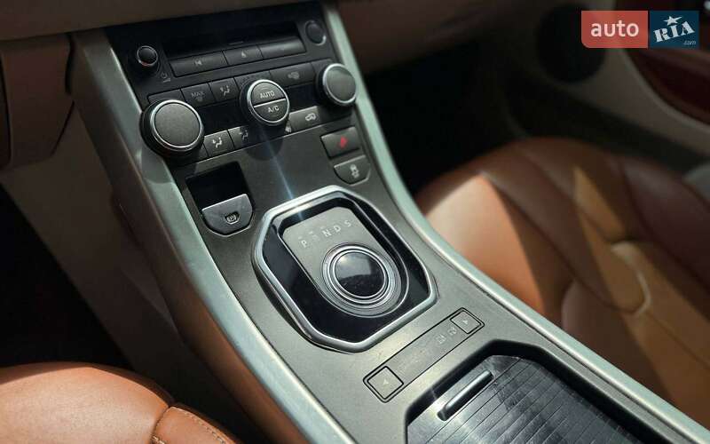 Внедорожник / Кроссовер Land Rover Range Rover Evoque 2012 в Черновцах