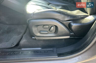 Внедорожник / Кроссовер Land Rover Range Rover Evoque 2015 в 
