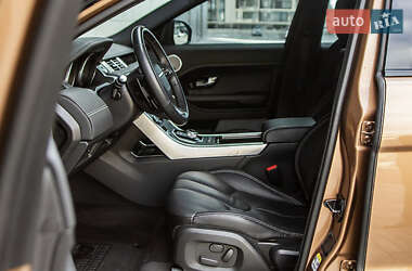 Внедорожник / Кроссовер Land Rover Range Rover Evoque 2014 в 