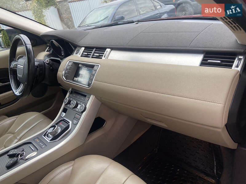Внедорожник / Кроссовер Land Rover Range Rover Evoque 2014 в Хусте