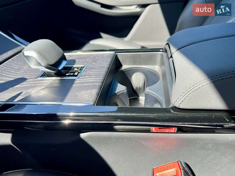 Внедорожник / Кроссовер Land Rover Range Rover Evoque 2024 в Киеве фото 23 Внедорожник / Кроссовер Land Rover Range Rover Evoque 2024 в Киеве