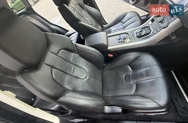 Внедорожник / Кроссовер Land Rover Range Rover Evoque 2015 в 