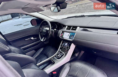 Внедорожник / Кроссовер Land Rover Range Rover Evoque 2016 в 