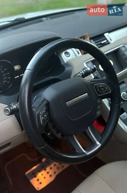 Внедорожник / Кроссовер Land Rover Range Rover Evoque 2015 в 