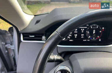 Внедорожник / Кроссовер Land Rover Range Rover Evoque 2020 в 