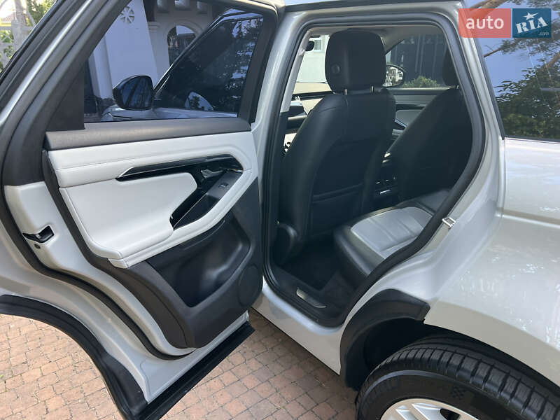 Позашляховик / Кросовер Land Rover Range Rover Evoque 2020 в Києві