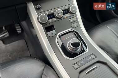 Внедорожник / Кроссовер Land Rover Range Rover Evoque 2016 в 