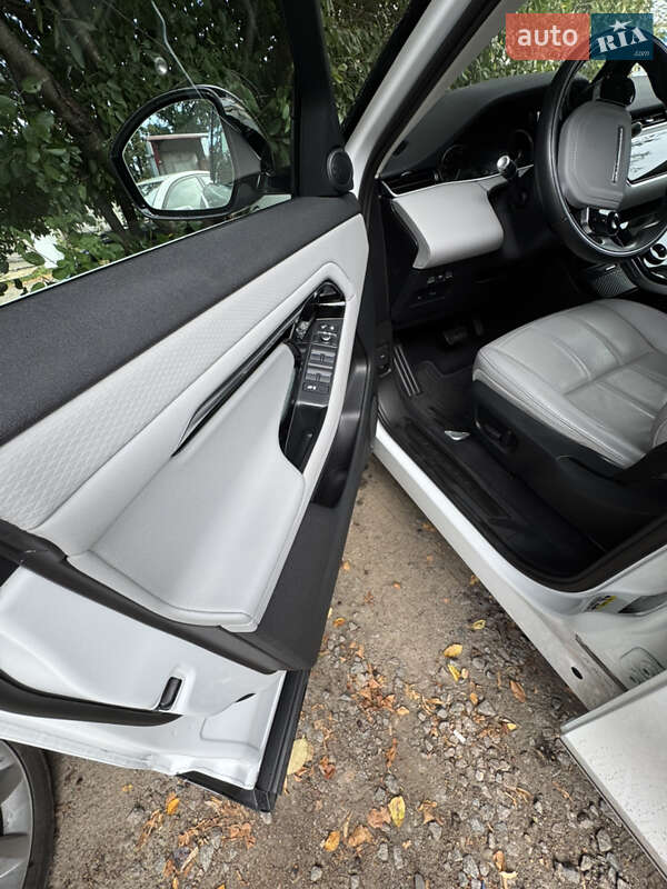 Внедорожник / Кроссовер Land Rover Range Rover Evoque 2020 в Умани фото 35 Внедорожник / Кроссовер Land Rover Range Rover Evoque 2020 в Умани