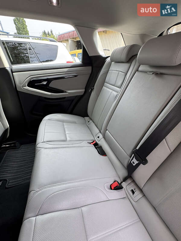 Внедорожник / Кроссовер Land Rover Range Rover Evoque 2020 в Умани фото 49 Внедорожник / Кроссовер Land Rover Range Rover Evoque 2020 в Умани