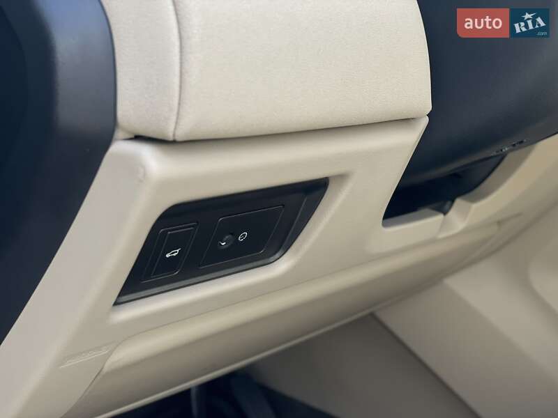 Внедорожник / Кроссовер Land Rover Range Rover Evoque 2018 в Днепре фото 18 Внедорожник / Кроссовер Land Rover Range Rover Evoque 2018 в Днепре