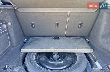 Внедорожник / Кроссовер Land Rover Range Rover Evoque 2012 в 