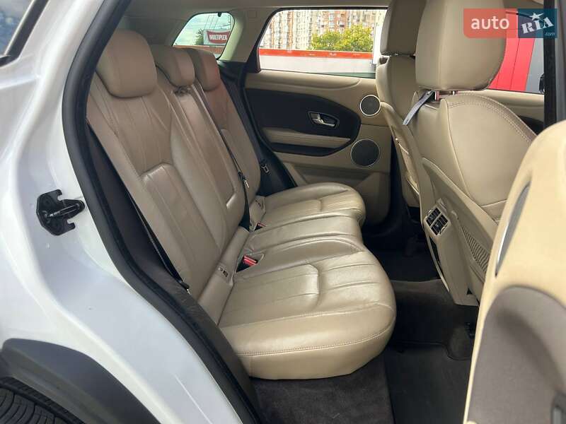 Внедорожник / Кроссовер Land Rover Range Rover Evoque 2016 в Киеве
