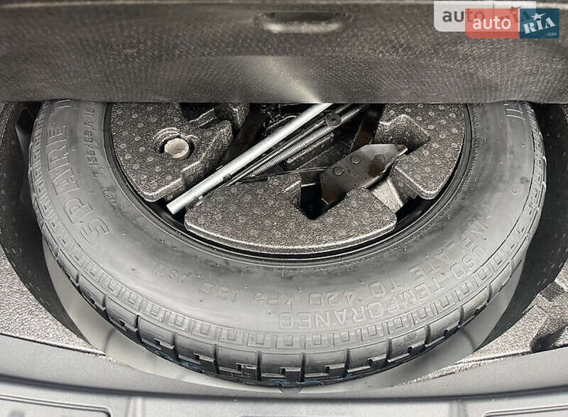 Внедорожник / Кроссовер Land Rover Range Rover Evoque 2019 в Хусте