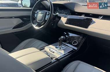Позашляховик / Кросовер Land Rover Range Rover Evoque 2019 в 