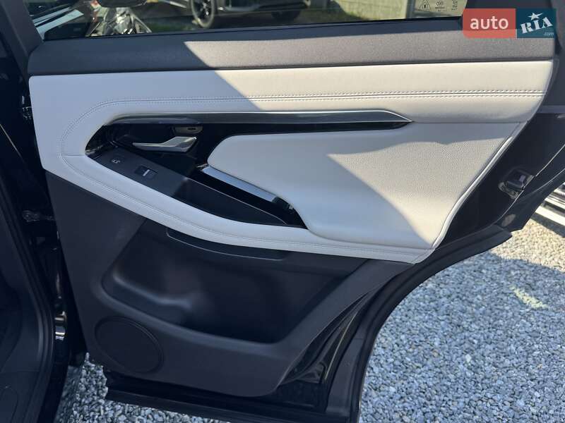Внедорожник / Кроссовер Land Rover Range Rover Evoque 2019 в Тернополе