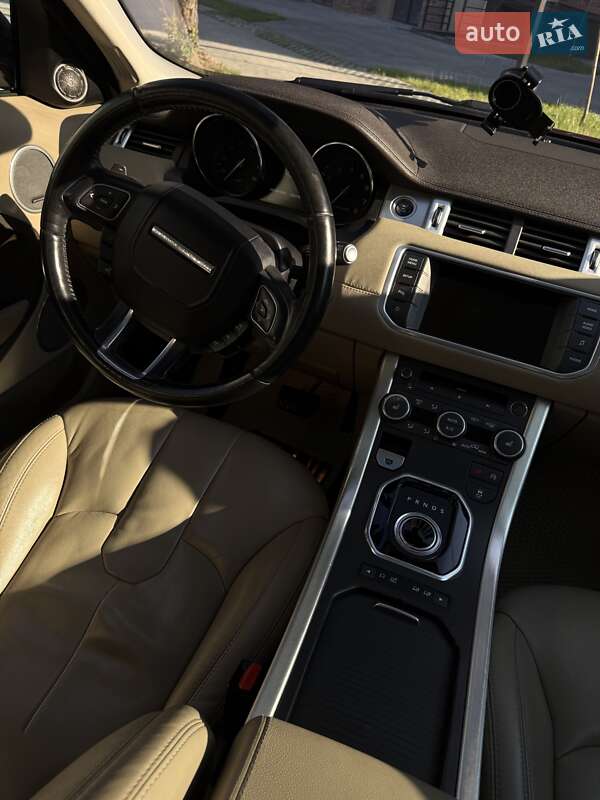 Внедорожник / Кроссовер Land Rover Range Rover Evoque 2015 в Ивано-Франковске