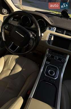 Внедорожник / Кроссовер Land Rover Range Rover Evoque 2015 в 