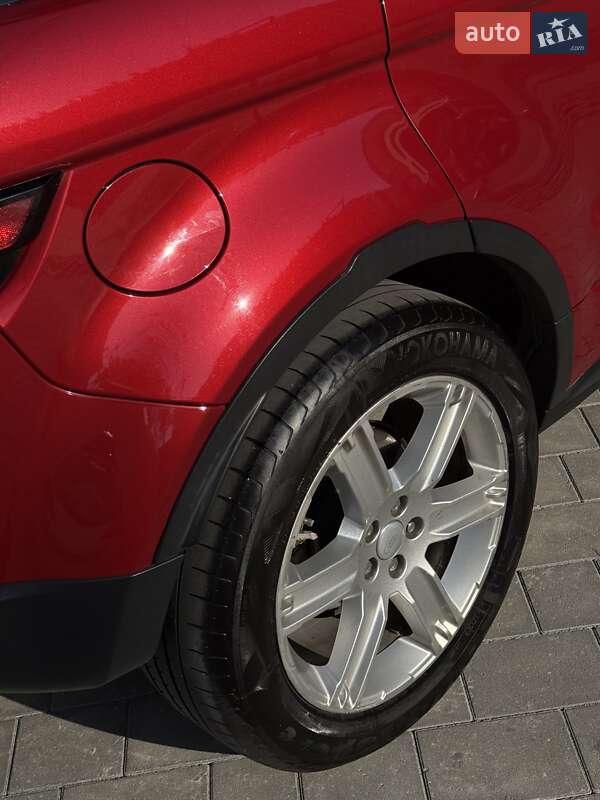 Внедорожник / Кроссовер Land Rover Range Rover Evoque 2015 в Ивано-Франковске