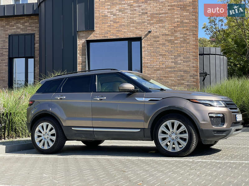 Внедорожник / Кроссовер Land Rover Range Rover Evoque 2017 в Ивано-Франковске