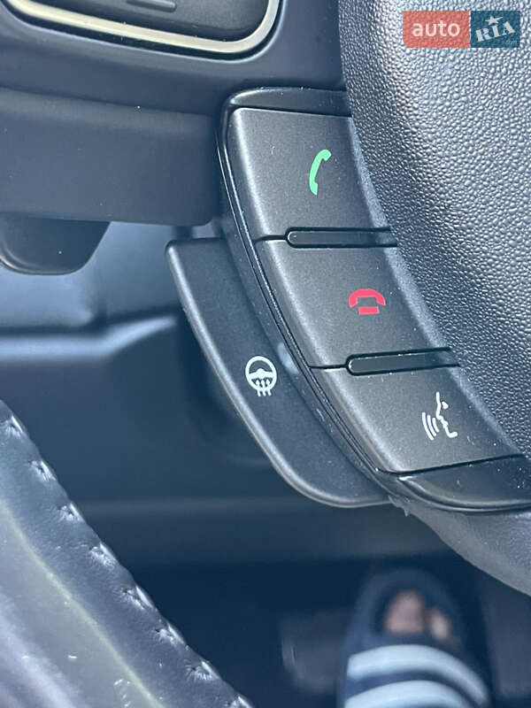 Внедорожник / Кроссовер Land Rover Range Rover Evoque 2017 в Ивано-Франковске