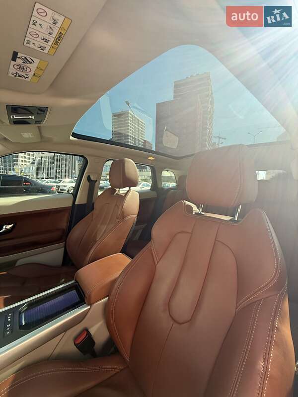 Внедорожник / Кроссовер Land Rover Range Rover Evoque 2012 в Киеве