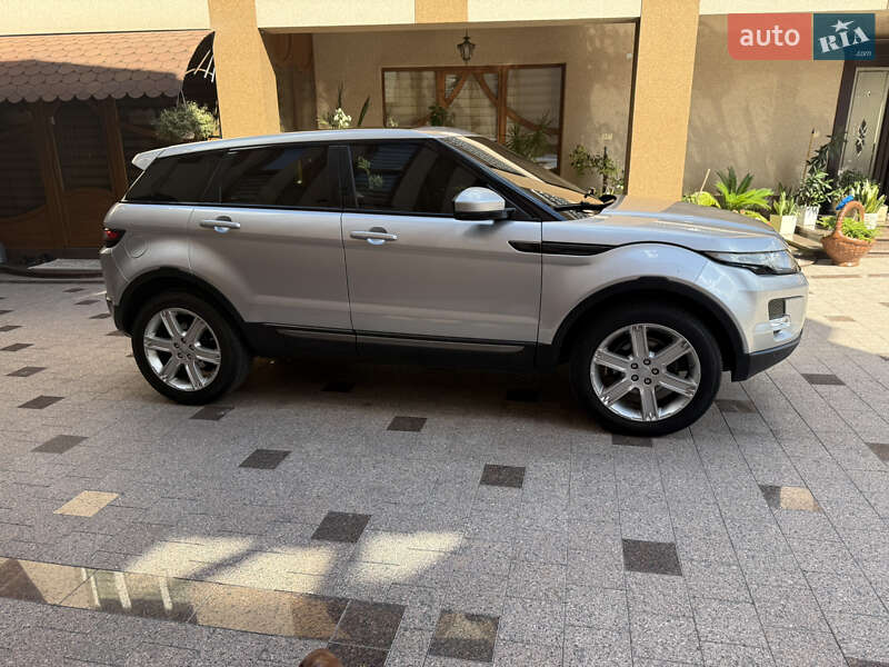 Внедорожник / Кроссовер Land Rover Range Rover Evoque 2015 в Тячеве