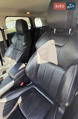 Внедорожник / Кроссовер Land Rover Range Rover Evoque 2015 в 