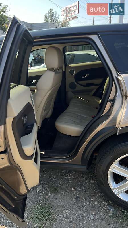 Внедорожник / Кроссовер Land Rover Range Rover Evoque 2015 в Одессе фото 6 Внедорожник / Кроссовер Land Rover Range Rover Evoque 2015 в Одессе