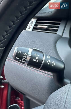 Внедорожник / Кроссовер Land Rover Range Rover Evoque 2013 в 