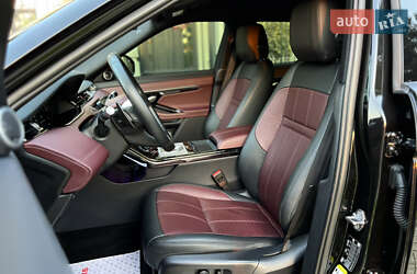 Внедорожник / Кроссовер Land Rover Range Rover Evoque 2019 в 
