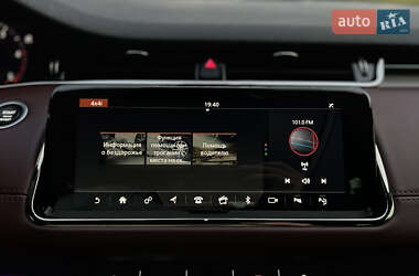 Внедорожник / Кроссовер Land Rover Range Rover Evoque 2019 в 