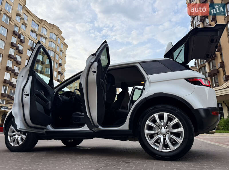 Позашляховик / Кросовер Land Rover Range Rover Evoque 2017 в Києві