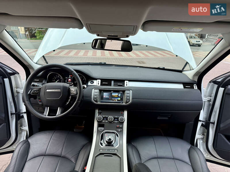 Позашляховик / Кросовер Land Rover Range Rover Evoque 2017 в Києві