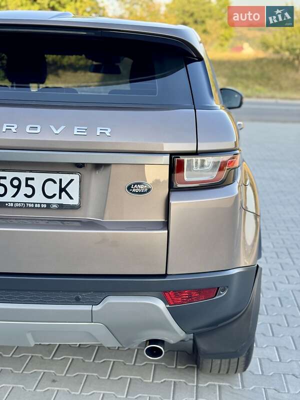 Внедорожник / Кроссовер Land Rover Range Rover Evoque 2017 в Черновцах фото 16 Внедорожник / Кроссовер Land Rover Range Rover Evoque 2017 в Черновцах