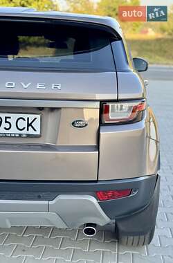 Внедорожник / Кроссовер Land Rover Range Rover Evoque 2017 в 