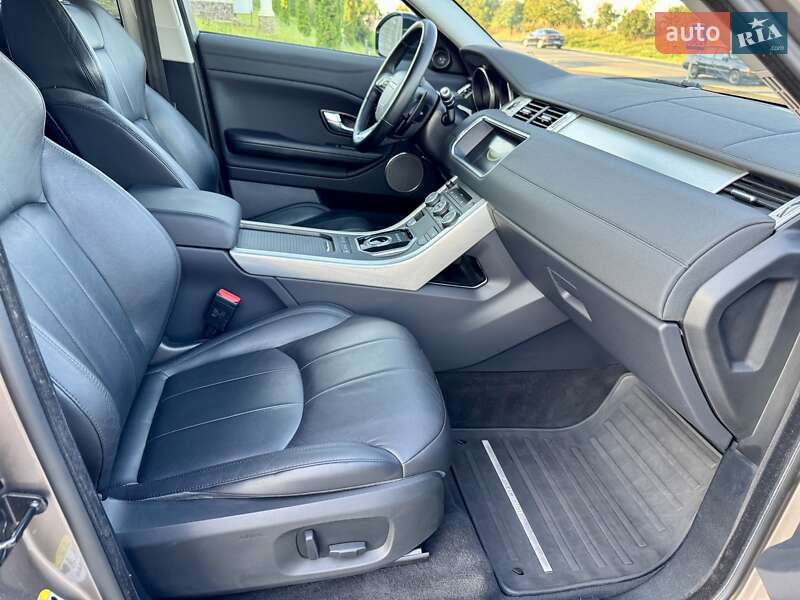 Внедорожник / Кроссовер Land Rover Range Rover Evoque 2017 в Черновцах фото 33 Внедорожник / Кроссовер Land Rover Range Rover Evoque 2017 в Черновцах