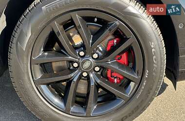 Внедорожник / Кроссовер Land Rover Range Rover Evoque 2023 в 